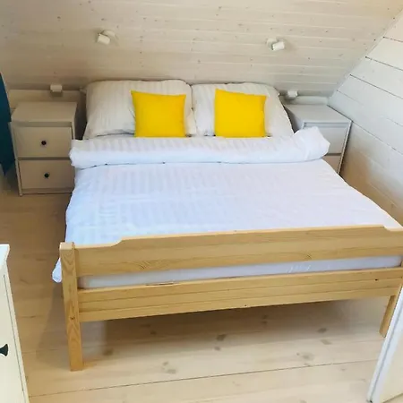 Delfinek -