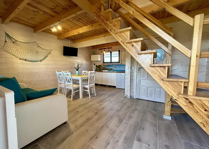 Delfinek - בית נופש Gąski